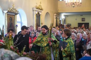 Духовная школа встретила двунадесятый праздник Входа Господня в Иерусалим
